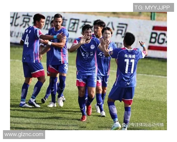 深圳乒乓球队在全国锦标赛中以72分稳居积分榜首位